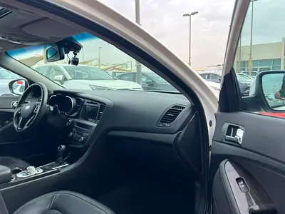 صورة 10 لـ 2012 KIA OPTIMA