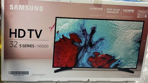 Samsung 32 HD TV N5000 - Brand New Condition
