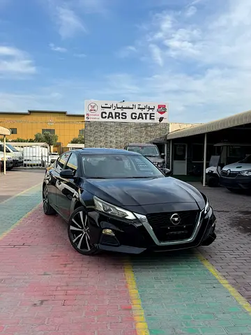 NISSAN ALTIMA SR