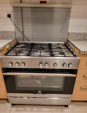 ELECTROLUX 90X60 FULL GAS COOKER STEEL EKG9000A4X