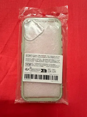 I phone 17 case green