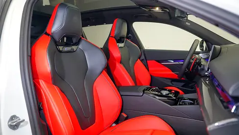 صورة مصغرة 5 لـ 2026 BMW M5