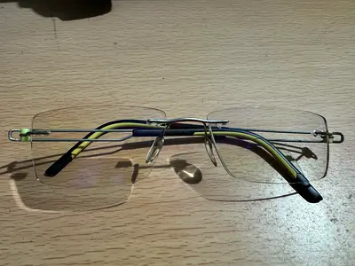 Silhouette eye frame