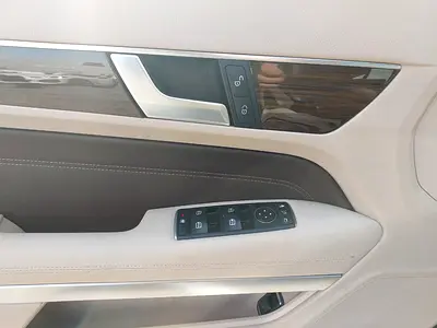 2014 Mercedes-BENZ E-CLASS thumbnail 12