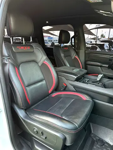 2022 RAM 1500 TRX 照片 12