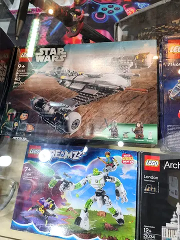Star Wars LEGO Sets - Exciting Building Fun!