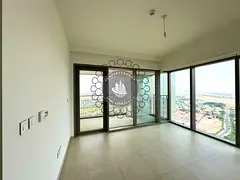 Downtown Views |Elegant 2 BR |Urban Retreat