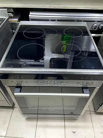 Siemens brand cooker full electric size 60 60cm