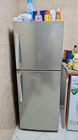 Nikai refrigerator in good condition. Cooling works perfectly. Well maintained and ready to use.
