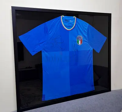 T-shirt Autographed Italy National Team by Francesco Totti and Marco Materazzi