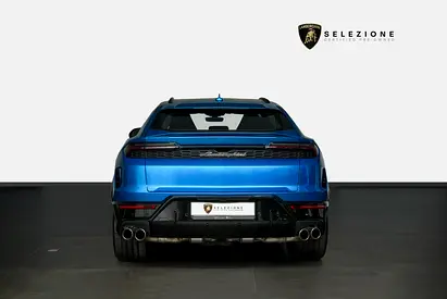 2025 Lamborghini URUS photo 6