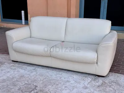 Good Condition Natuzzi Italian Two Seater Sofa Bed