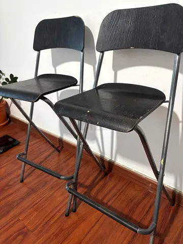 Wooden foldable tall chairs