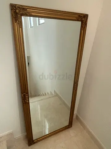 Elegant Vintage Gold Framed Mirror