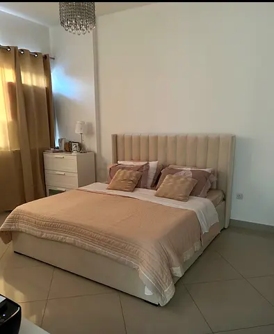 King size Stylish and Comfortable Bed Base with 4 Storage