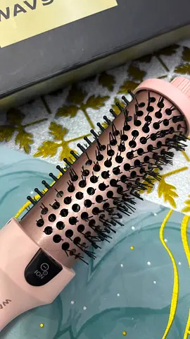 Wavytalk Thermal Brush for sale