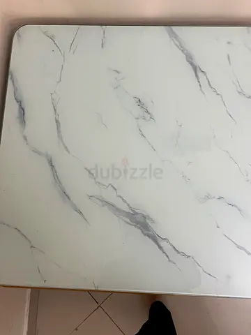 Stylish Marble-Effect Table Surface