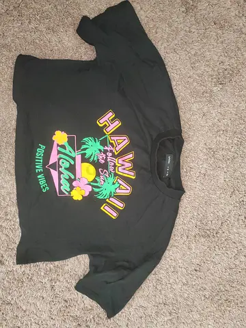 Lefties Crop shirt Size S