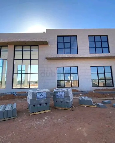 ALUMINUM AND GLASS WORK