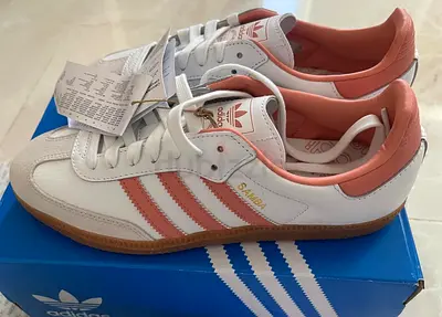 Brand New Adidas Samba Sneakers , size 39.5 ,