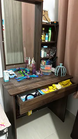 Dressing table from danube