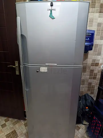 A 440L Hitachi Double Door Refrigerator for Sale as travelling