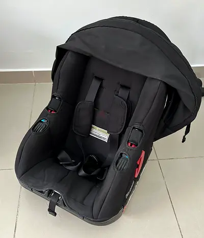 Car seat/stroller