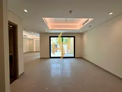 READY TO MOVE IN l BIG SIZE l SMART HOME lGOOD LOCATION