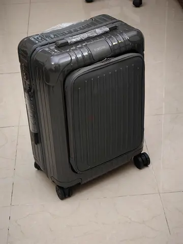 Luggage suitcase Carry on