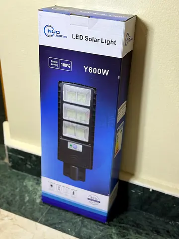 600 watts solar street light ليت شمسيه للشوارع ٦٠٠ واط