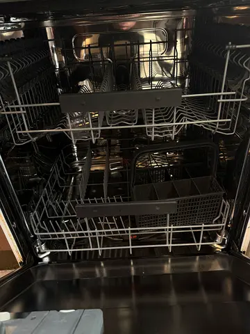 Electrolux Dishwasher – Used, Good Working Condition