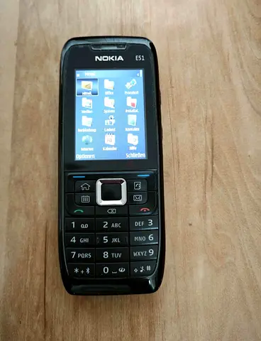 Nokia E51