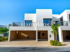 Corner Duplex | Next To Park | Private - Bright