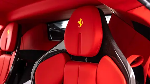 2021 Ferrari SF90 STRADALE — фото 17