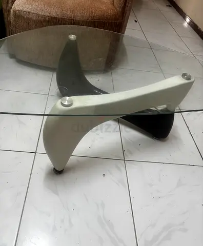 Chic Pink Swivel Chair with coffee table