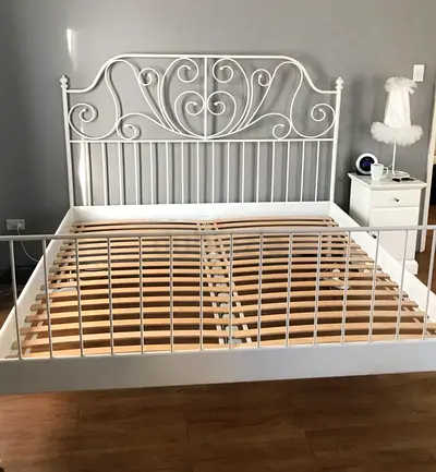 Charming White Metal Bed Frame with Wooden Slats
