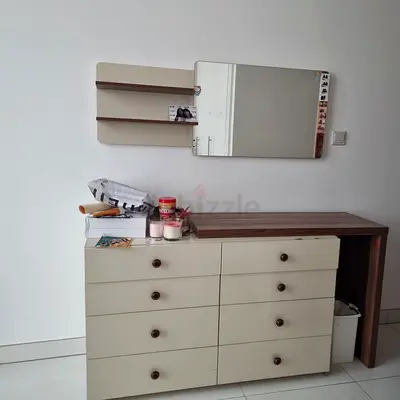 Dressing table for sale