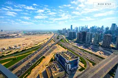 HIGH FLOOR | CITY VIEW | HOT DEAL | MOVE-IN FROM MAY