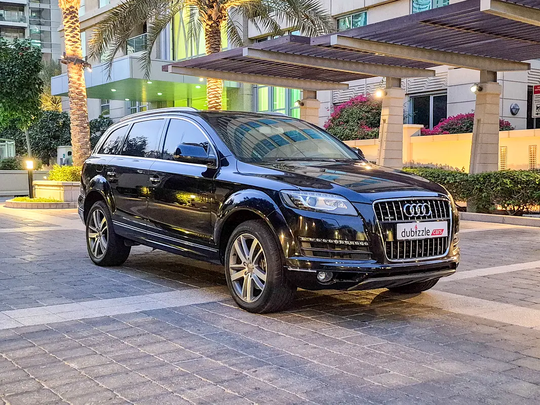 Audi Q7 2015 — photo 1 of 19
