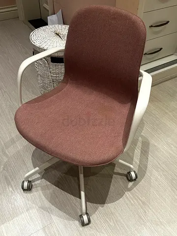 Comfortable Rolling Office Chair