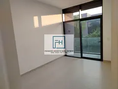 3BED MIDDLE UNIT | Stylish modern design