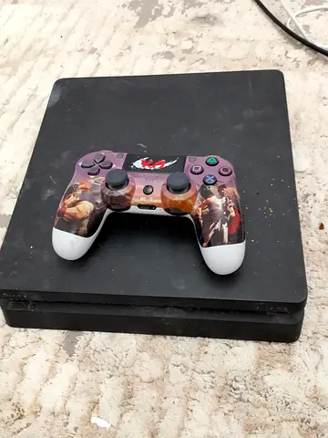 PS4 Console with Customized Controller