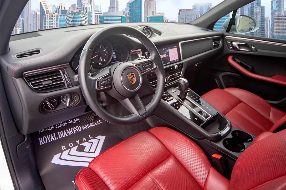Porsche Macan 2023