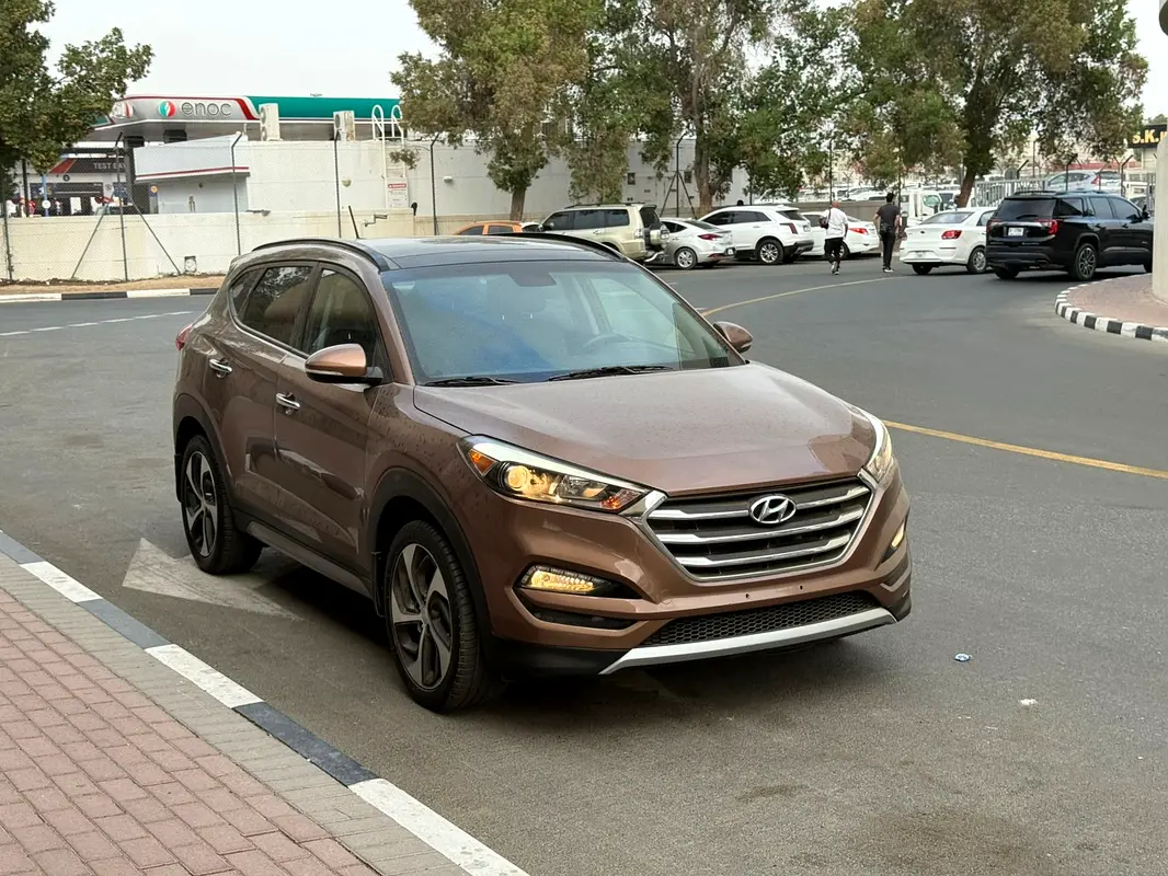 Hyundai Tucson 2017 — photo 1 of 13