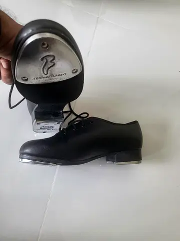 Tap Dancing shoes (Boys) Bloch brand size 4 (used only once - as good as new)