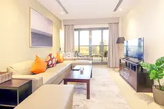 Corner Unit | Furnished | Downtown