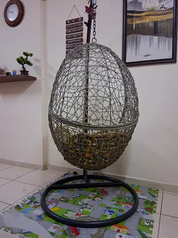 Unique Decorative Hanging Chair