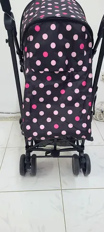 Stylish Dot-Patterned Stroller for Sale  Bew Dabba pack  only 5 days use