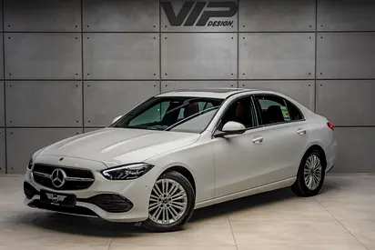 Mercedes C200 Elegance, GCC Specs, Brand New, Under Warranty