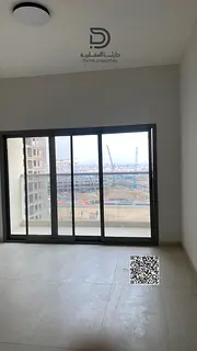 Studio in Garden Residence Tower A practical and well-designed studio featuring: Kitchen Balcony Bat